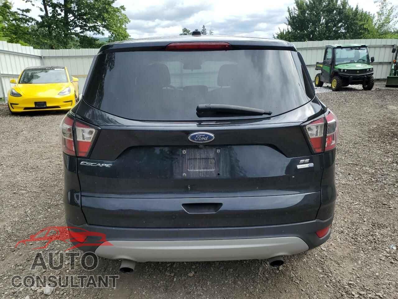 FORD ESCAPE 2017 - 1FMCU9GD2HUC40942