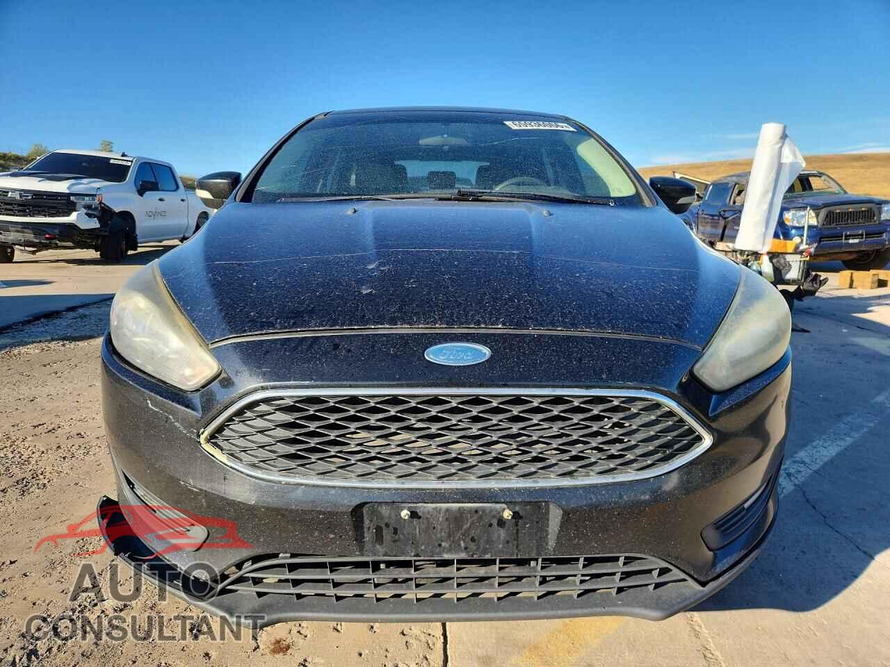 FORD FOCUS 2017 - 1FADP3M23HL219657