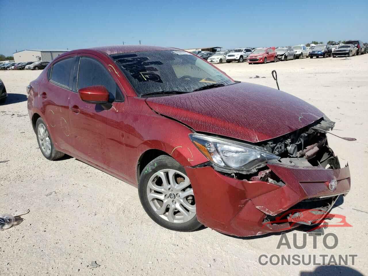 TOYOTA YARIS 2017 - 3MYDLBYV4HY195267