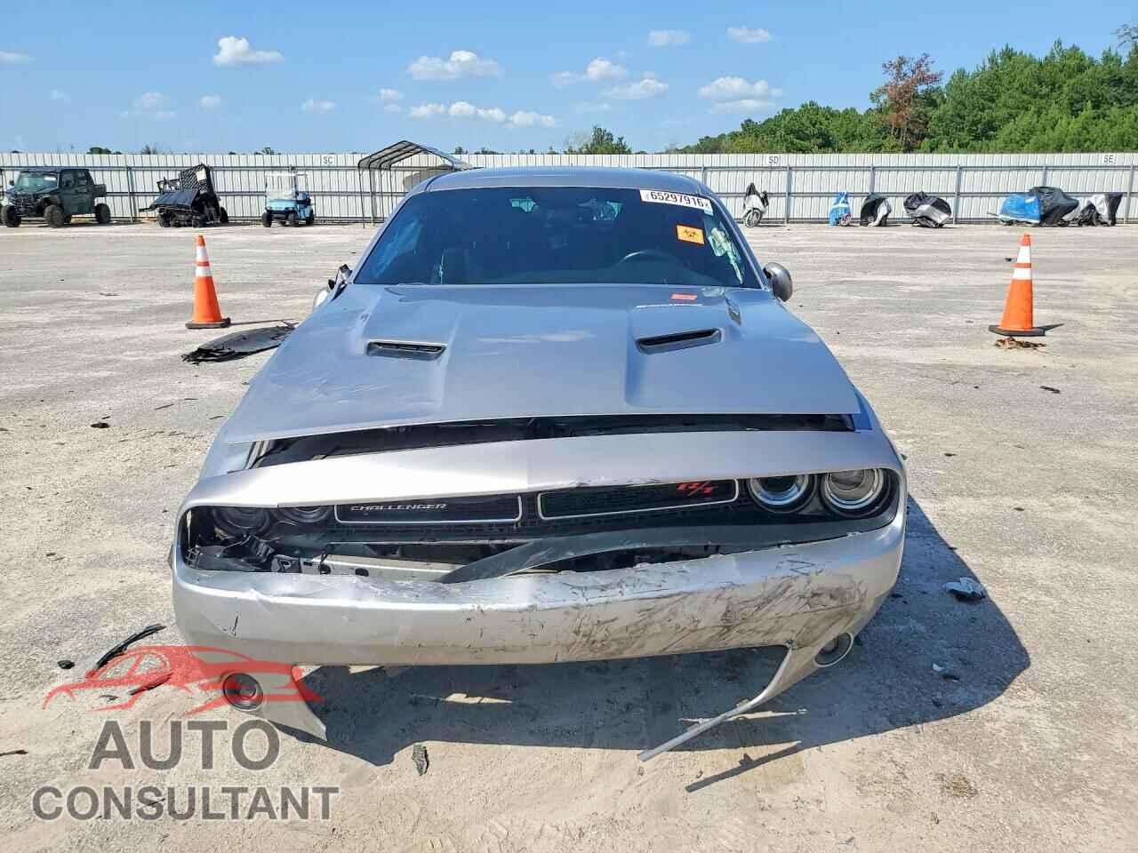 DODGE CHALLENGER 2015 - 2C3CDZAT3FH723008