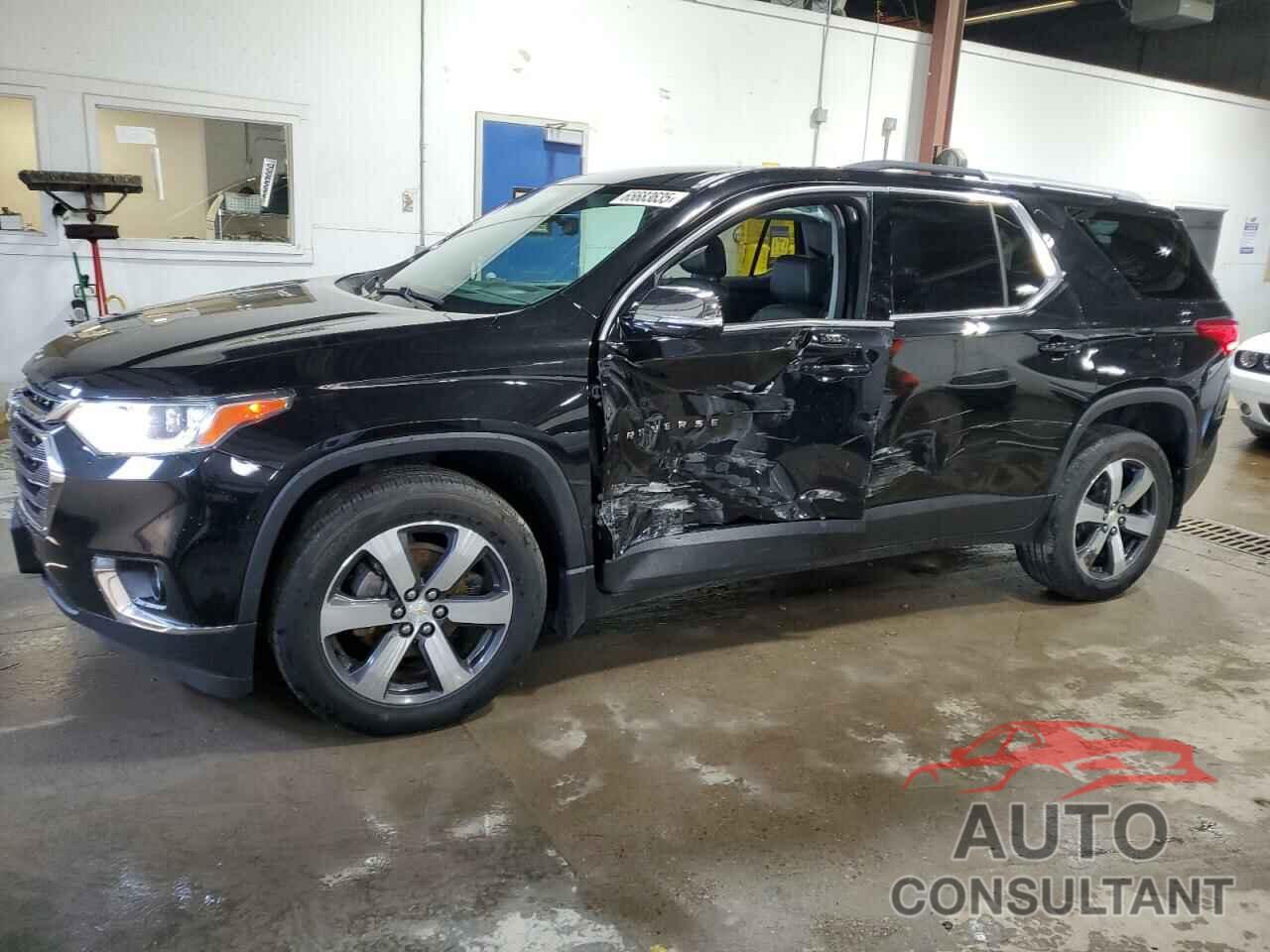 CHEVROLET TRAVERSE 2018 - 1GNEVHKW6JJ119309