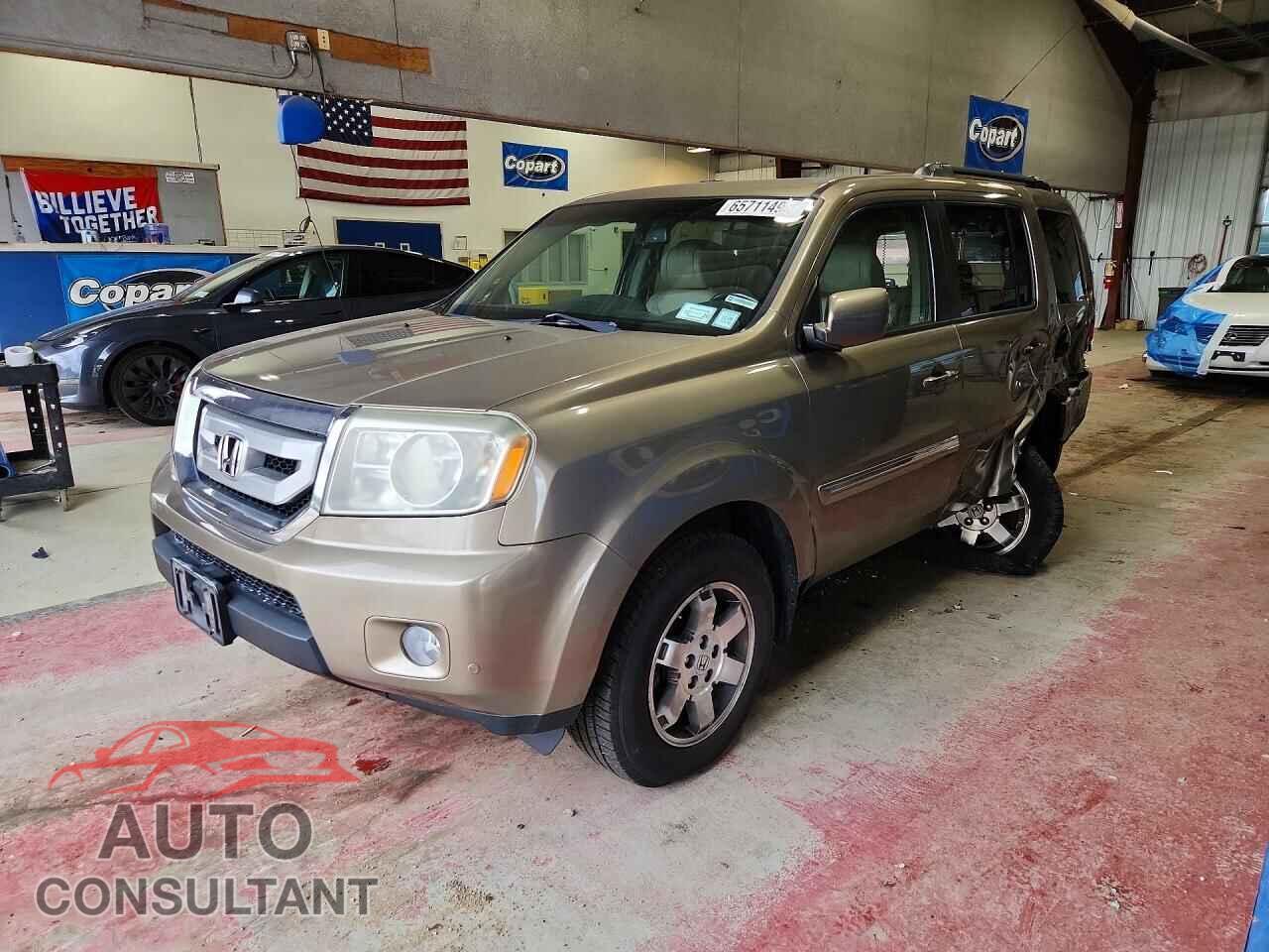 HONDA PILOT 2011 - 5FNYF4H97BB072037