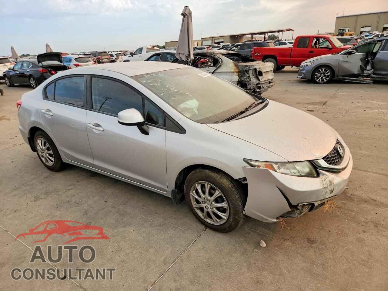 HONDA CIVIC 2013 - 2HGFB2F56DH600253