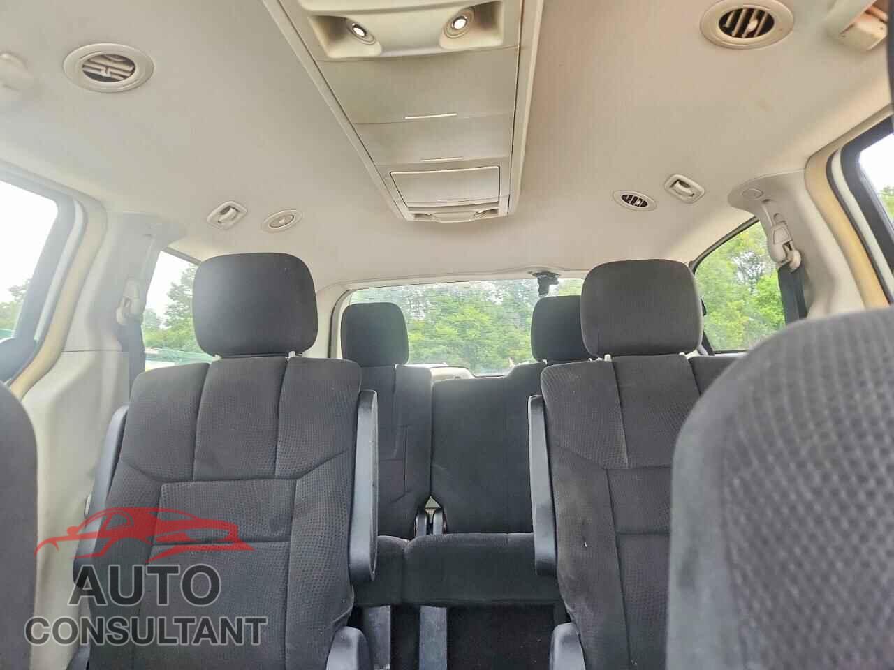 DODGE CARAVAN 2011 - 2D4RN5DG4BR793201