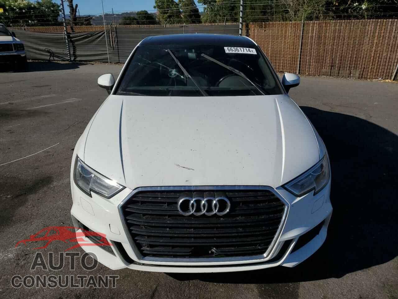 AUDI A3 2017 - WAUGUGFF6H1031585