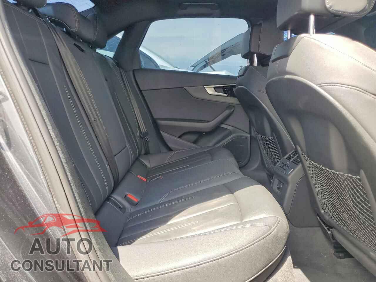 AUDI A4 2023 - WAUDAAF49PN021454