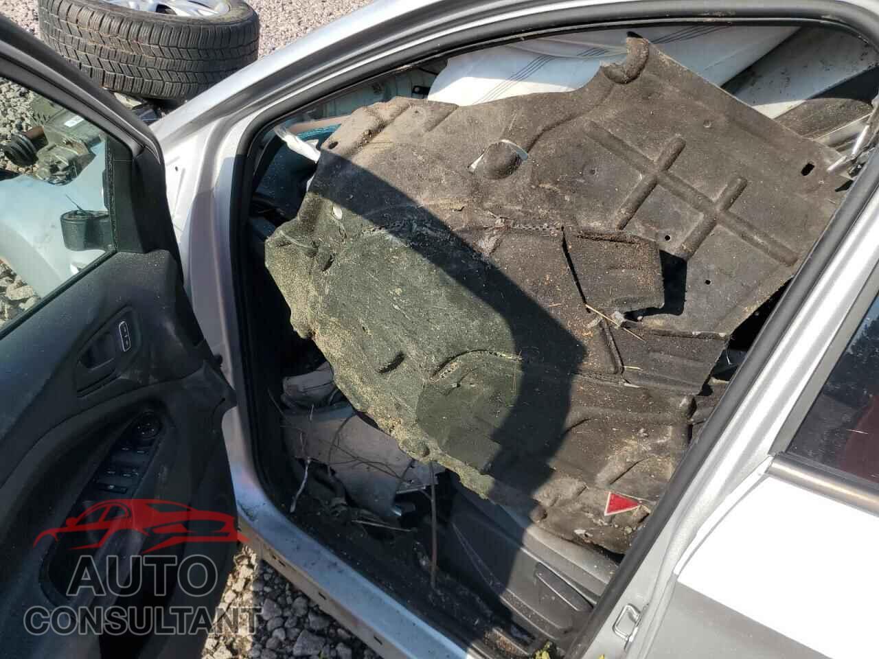 FORD ESCAPE 2015 - 1FMCU0F70FUB97190