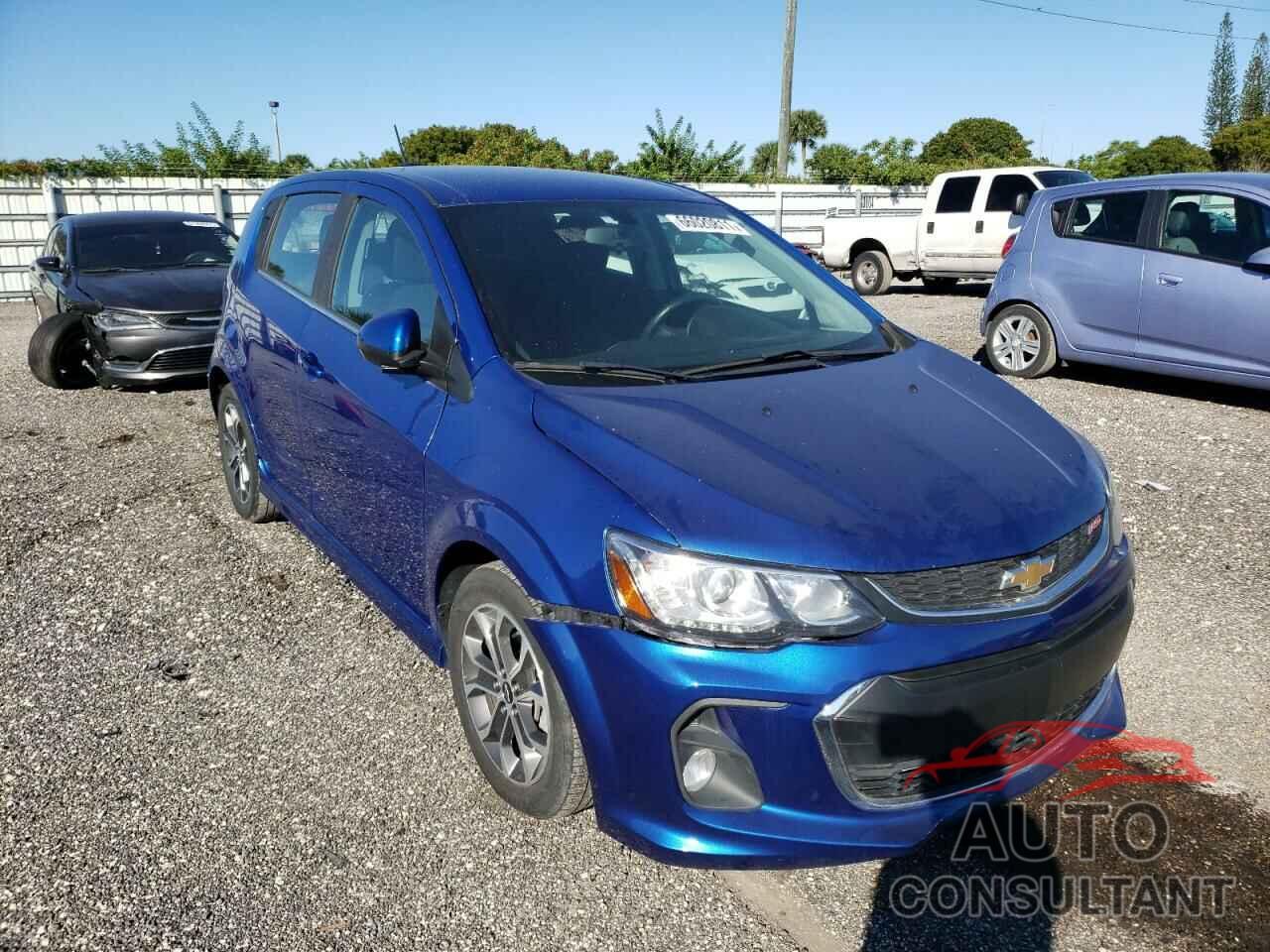 CHEVROLET SONIC 2018 - 1G1JD6SB9J4123227