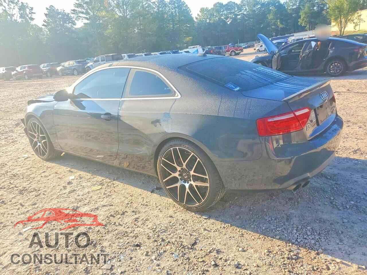 AUDI A5 2010 - WAUCFAFR6AA048456