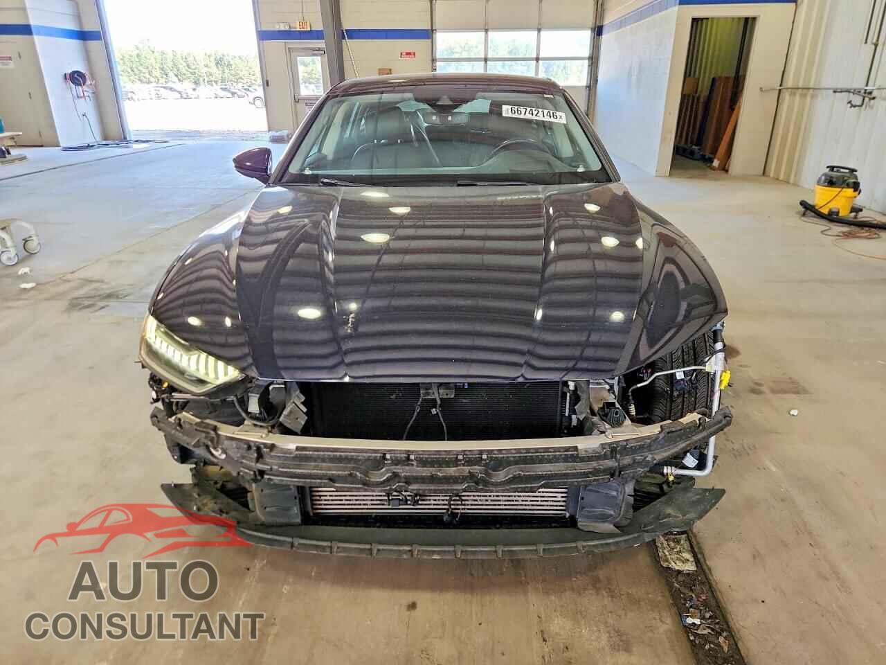 AUDI A7 2019 - WAUS2AF25KN033578