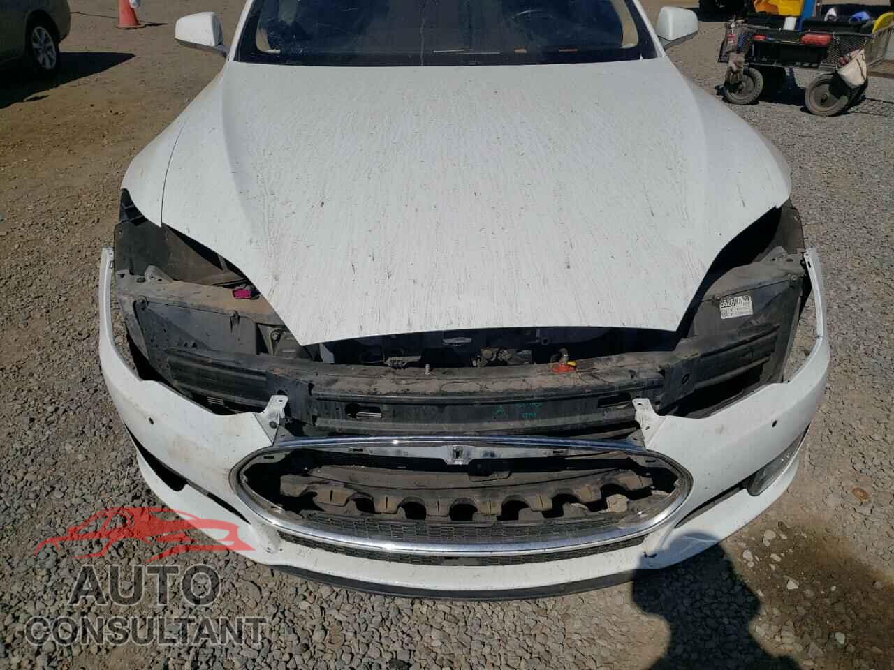 TESLA MODEL S 2014 - 5YJSA1S1XEFP51276