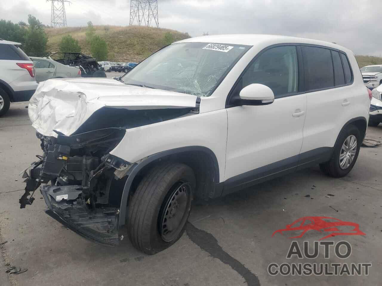 VOLKSWAGEN TIGUAN 2013 - WVGCV7AX0DW513556