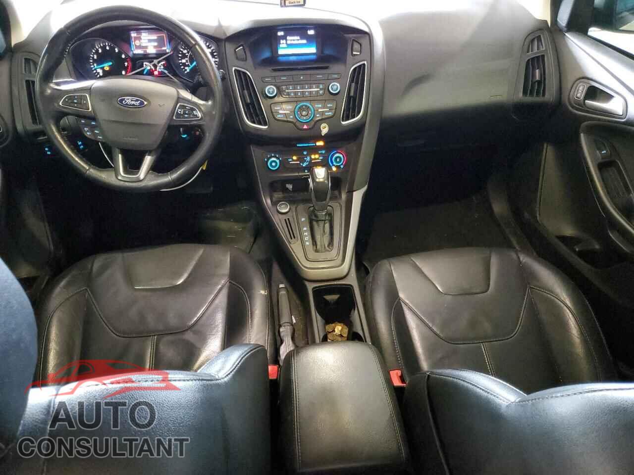 FORD FOCUS 2016 - 1FADP3K29GL302592