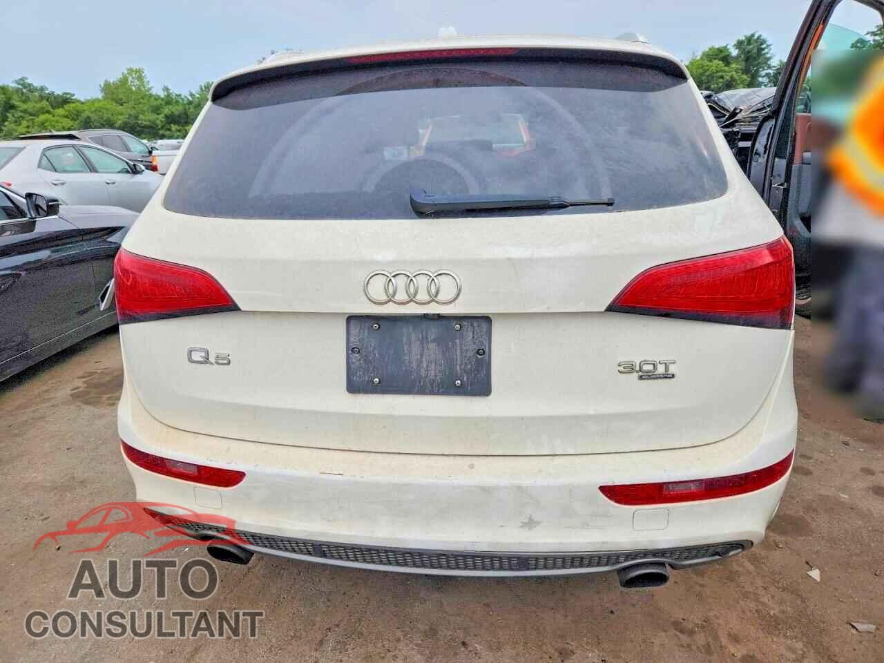 AUDI Q5 2014 - WA1DGAFP6EA038206
