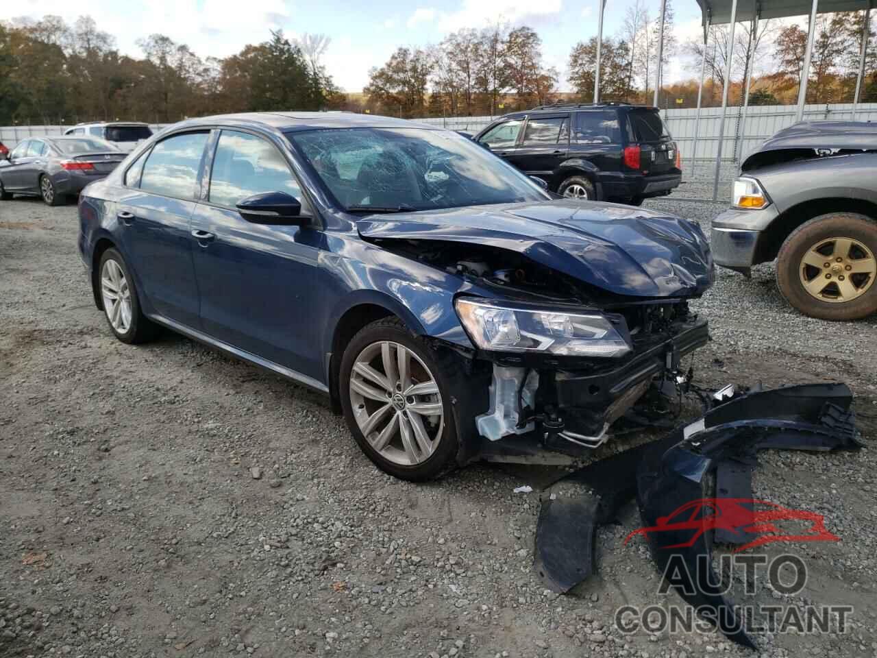 VOLKSWAGEN PASSAT 2019 - 1VWLA7A38KC004369