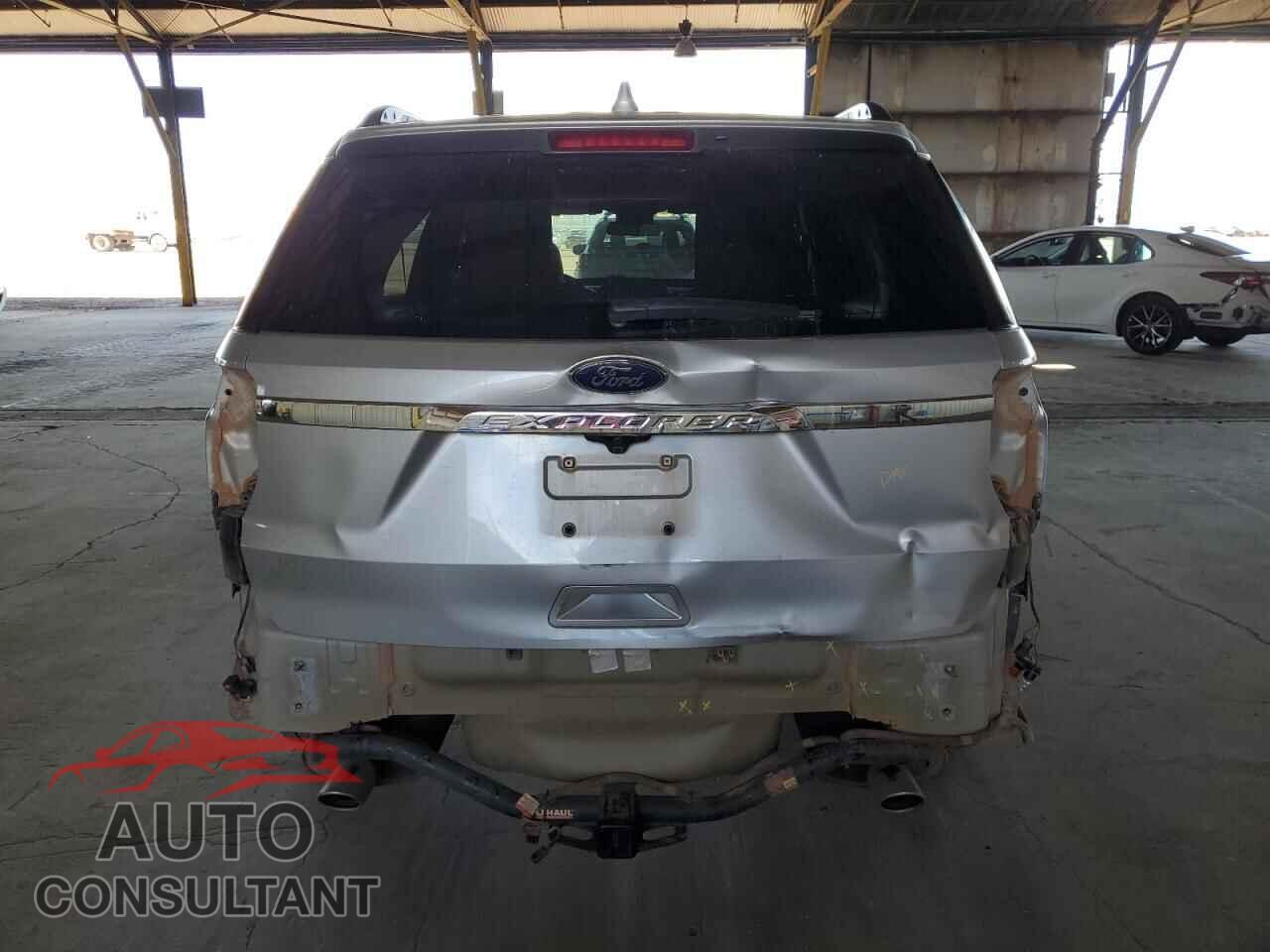 FORD EXPLORER 2017 - 1FM5K7B88HGD13016