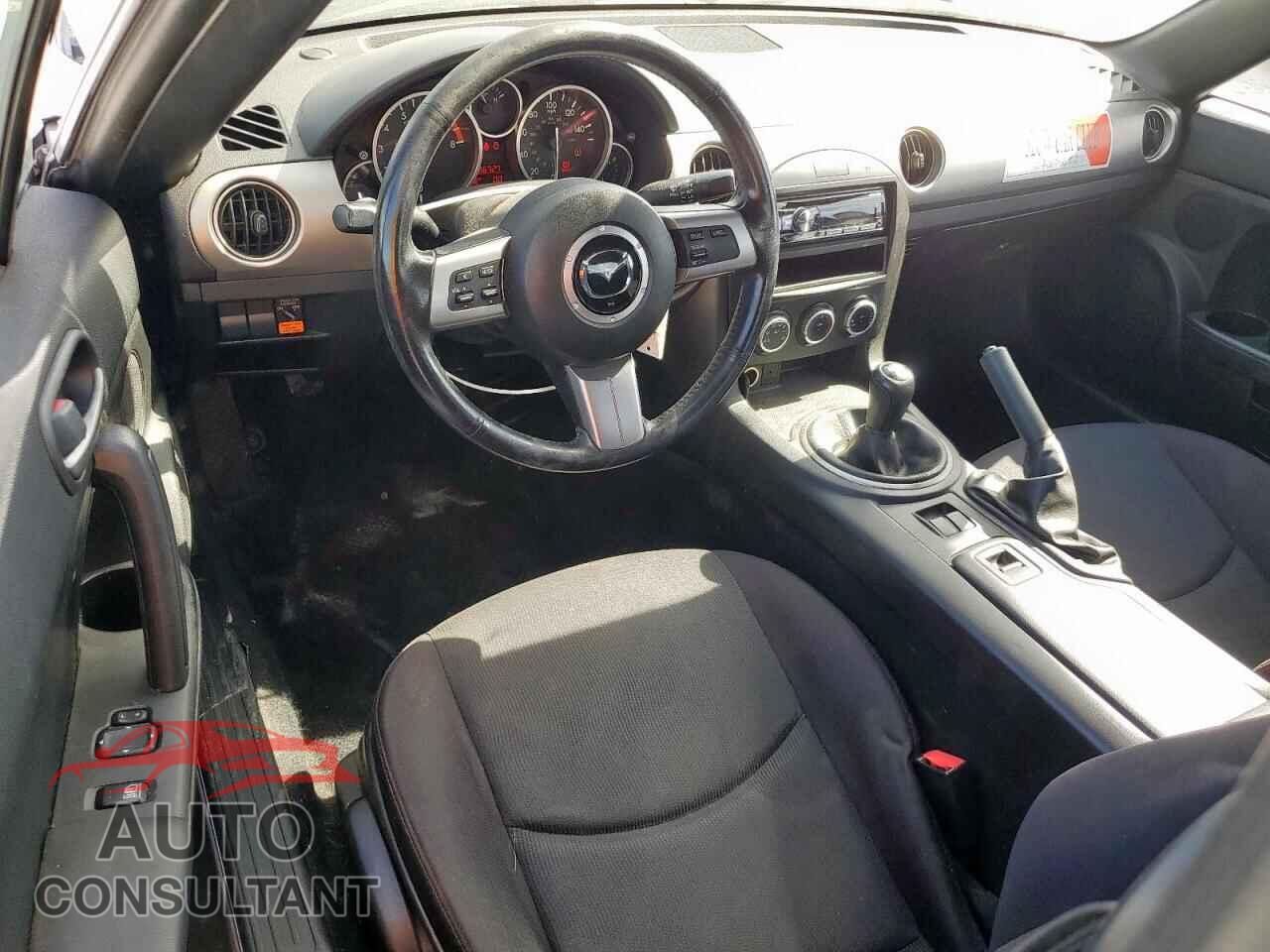 MAZDA MX5 2011 - JM1NC2LF6B0219573