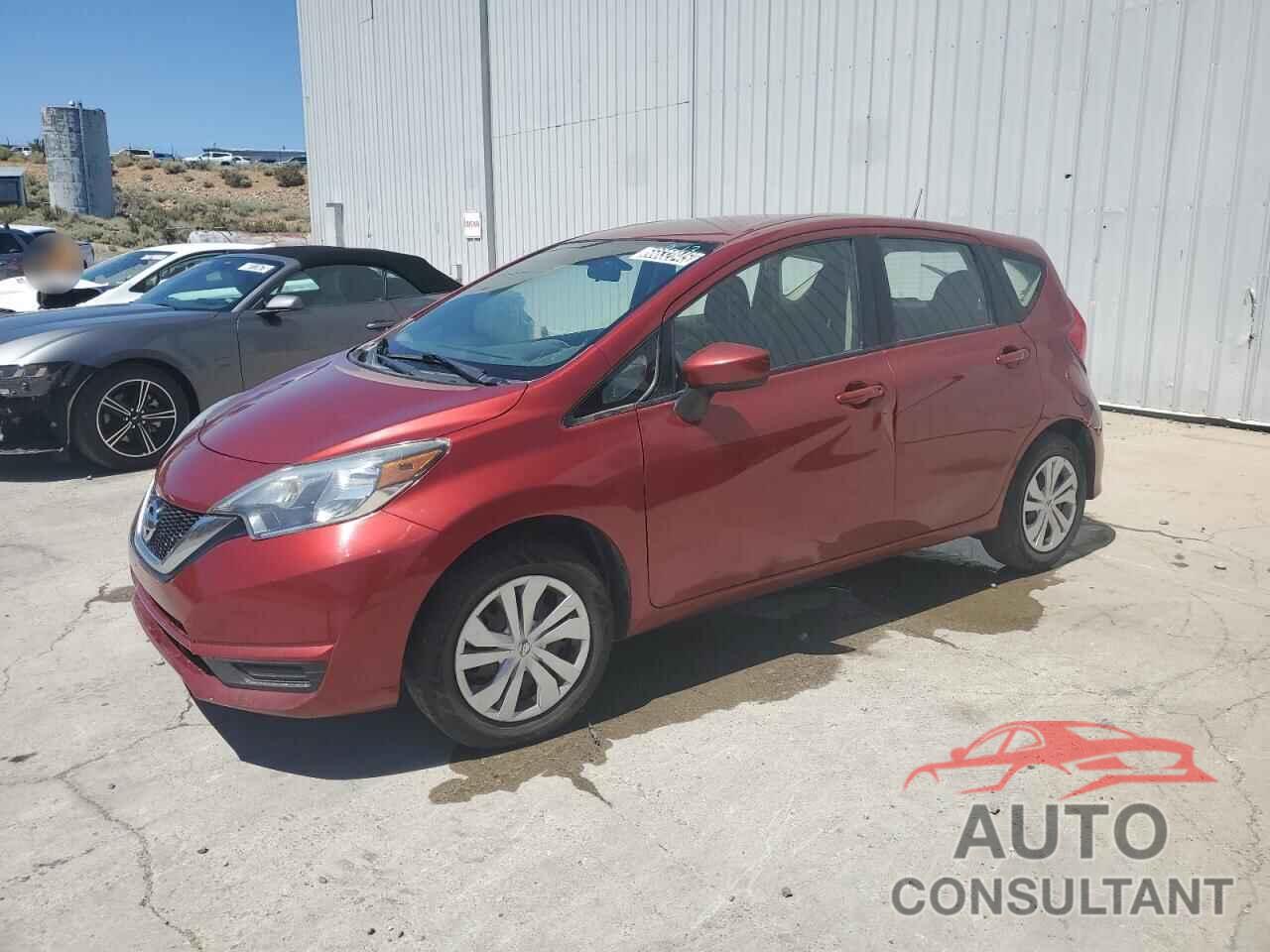 NISSAN VERSA 2018 - 3N1CE2CP0JL352201