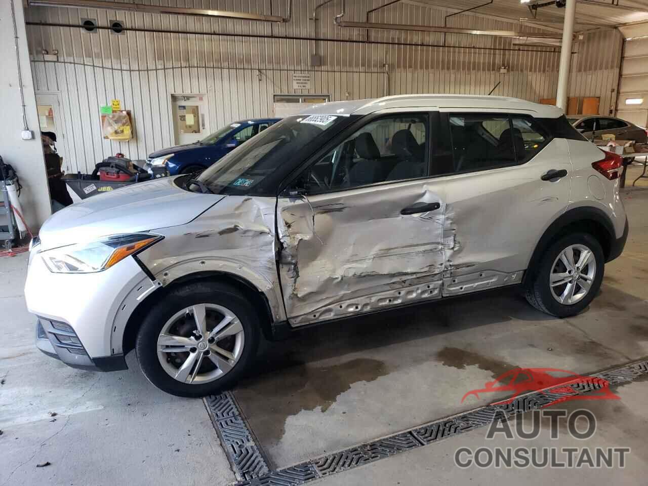 NISSAN KICKS 2019 - 3N1CP5CU8KL540726