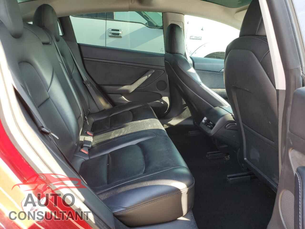 TESLA MODEL 3 2022 - 5YJ3E1EB8NF143575