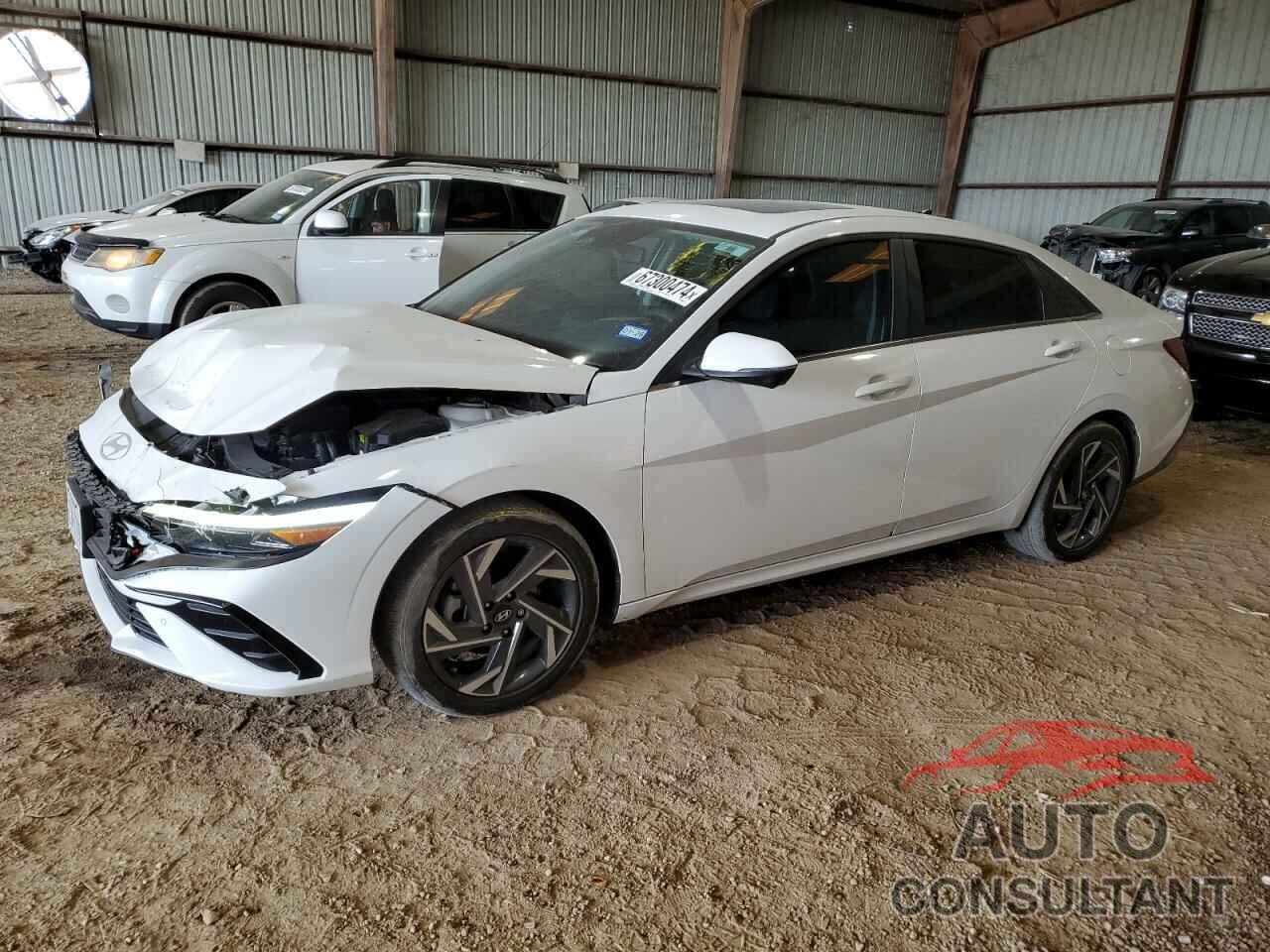 HYUNDAI ELANTRA 2024 - KMHLP4DG7RU656317