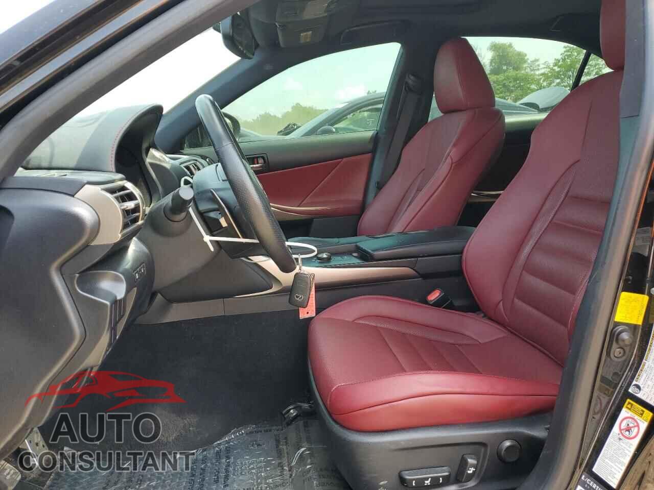LEXUS IS 2015 - JTHCF1D20F5026945