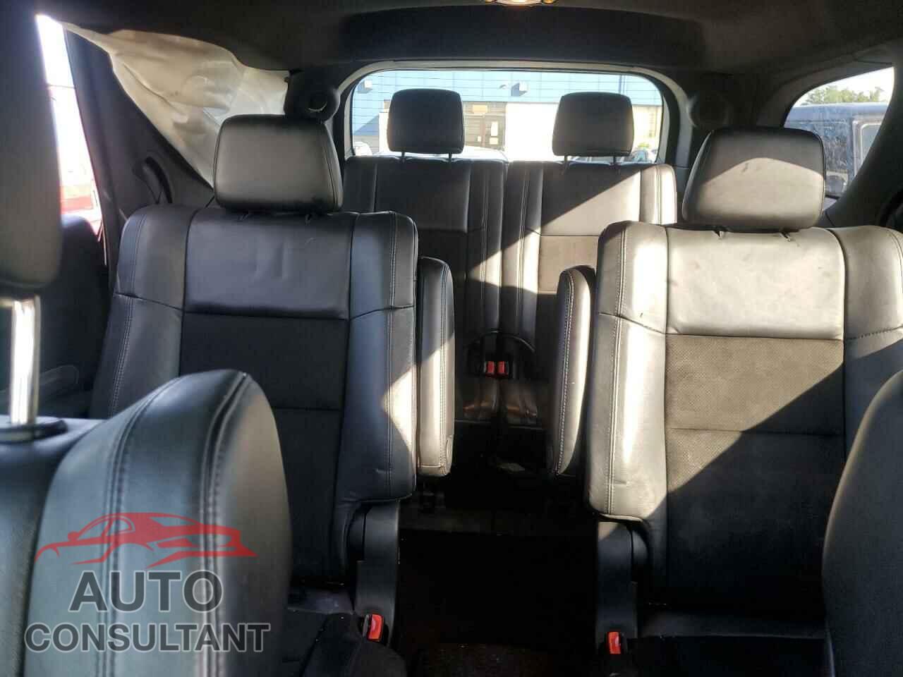DODGE DURANGO 2018 - 1C4RDJDG4JC415668