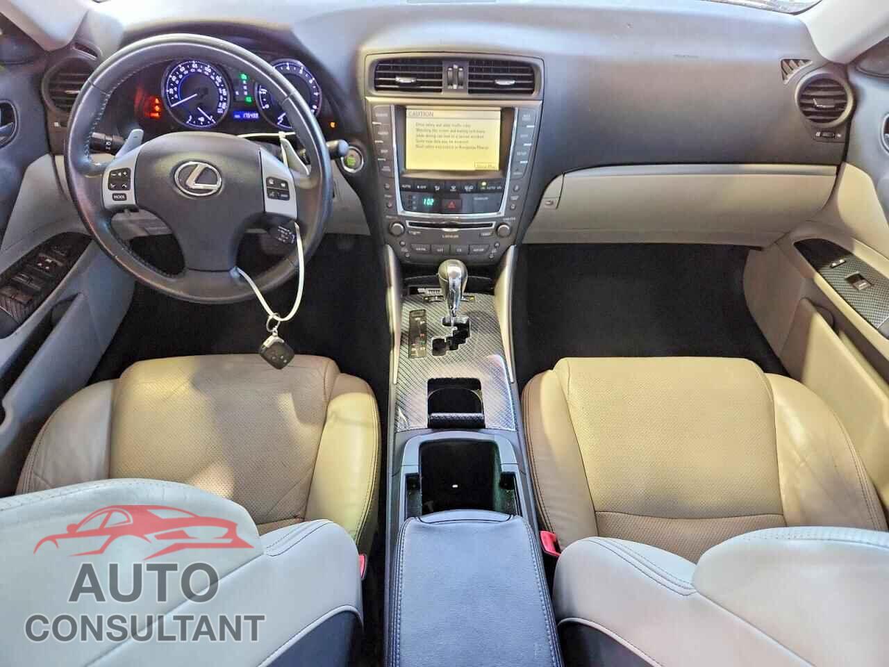 LEXUS IS 2011 - JTHBE5C21B5025434