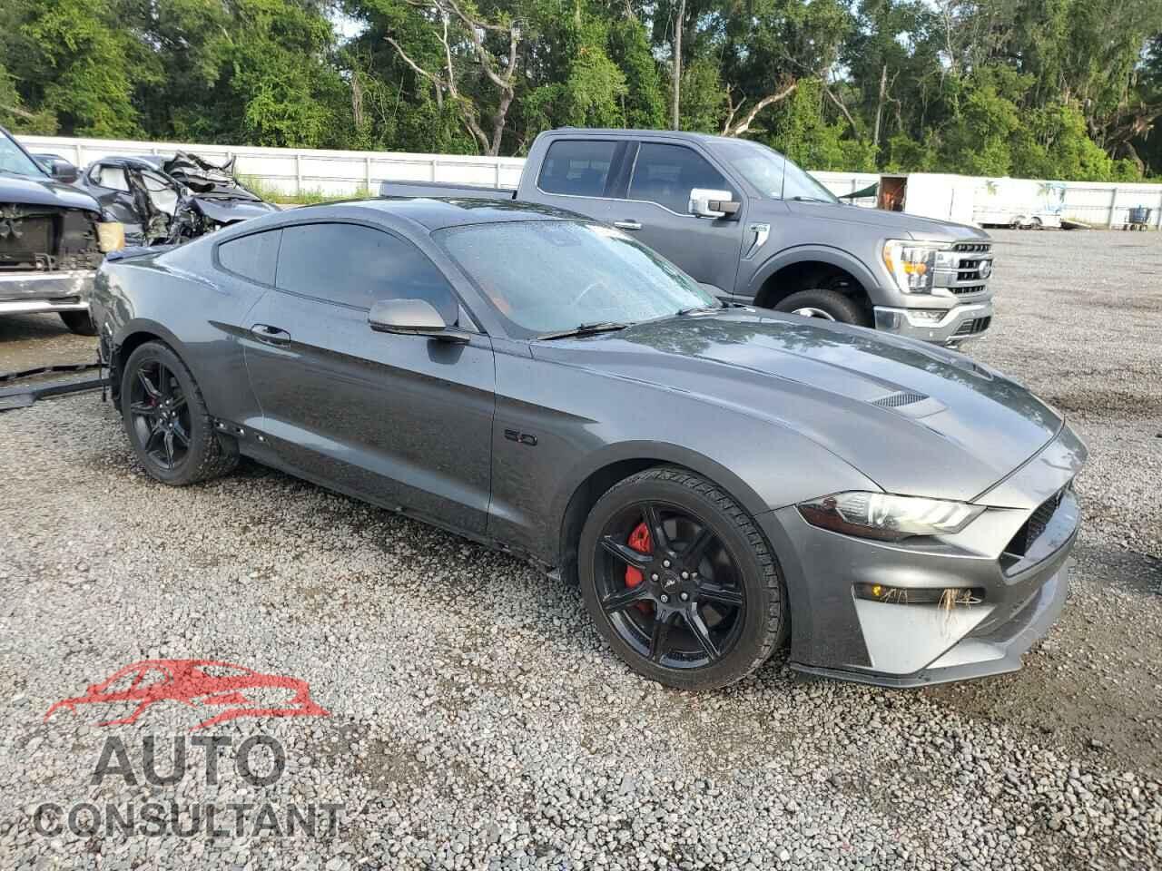 FORD MUSTANG 2018 - 1FA6P8CF7J5100448