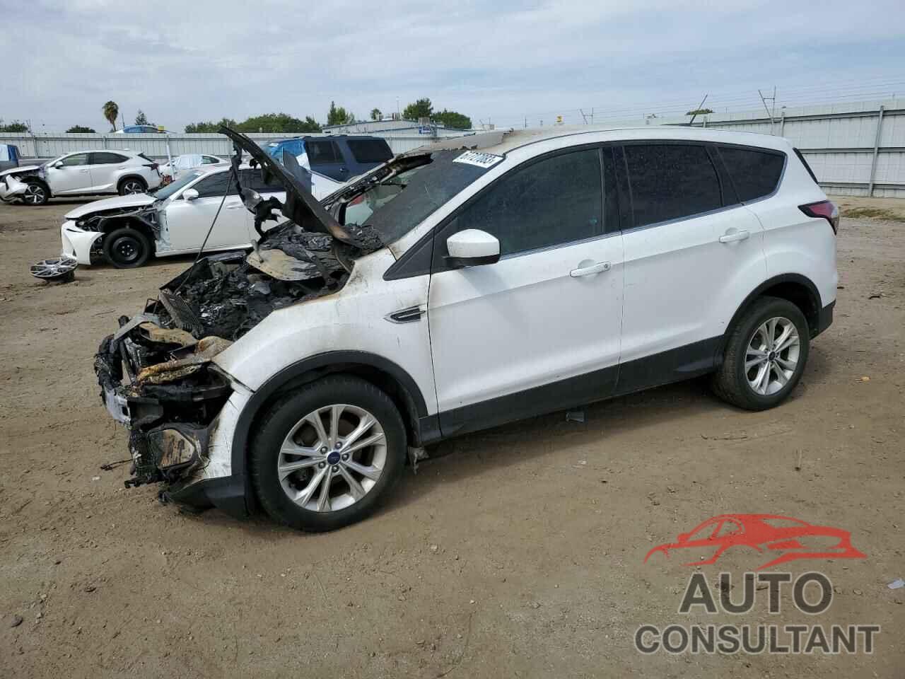 FORD ESCAPE 2017 - 1FMCU0GD6HUA54753