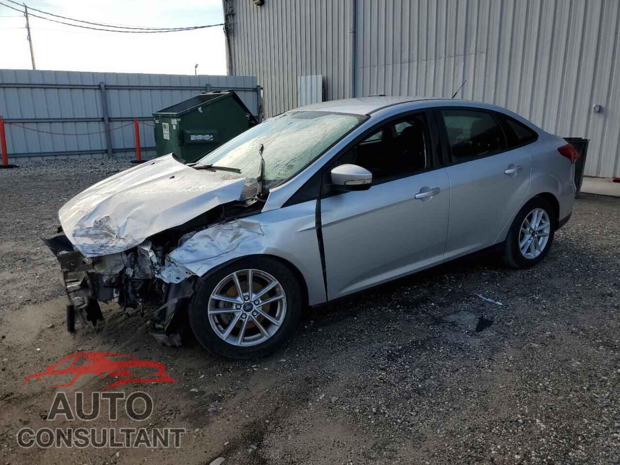 FORD FOCUS 2015 - 1FADP3F23FL376342