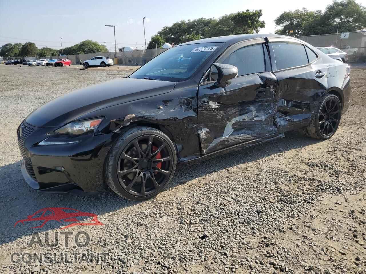 LEXUS IS 2014 - JTHBE1D28E5001384