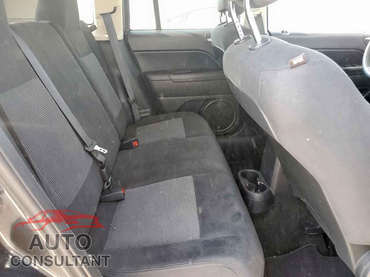 JEEP COMPASS 2015 - 1C4NJCBA8FD413246