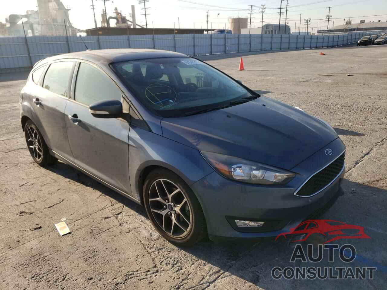 FORD FOCUS 2018 - 1FADP3M29JL217451