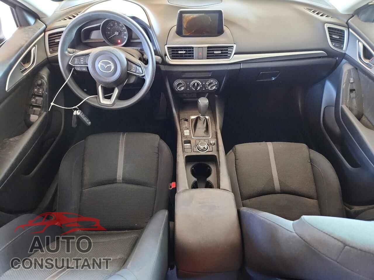 MAZDA 3 2017 - 3MZBN1U75HM146682