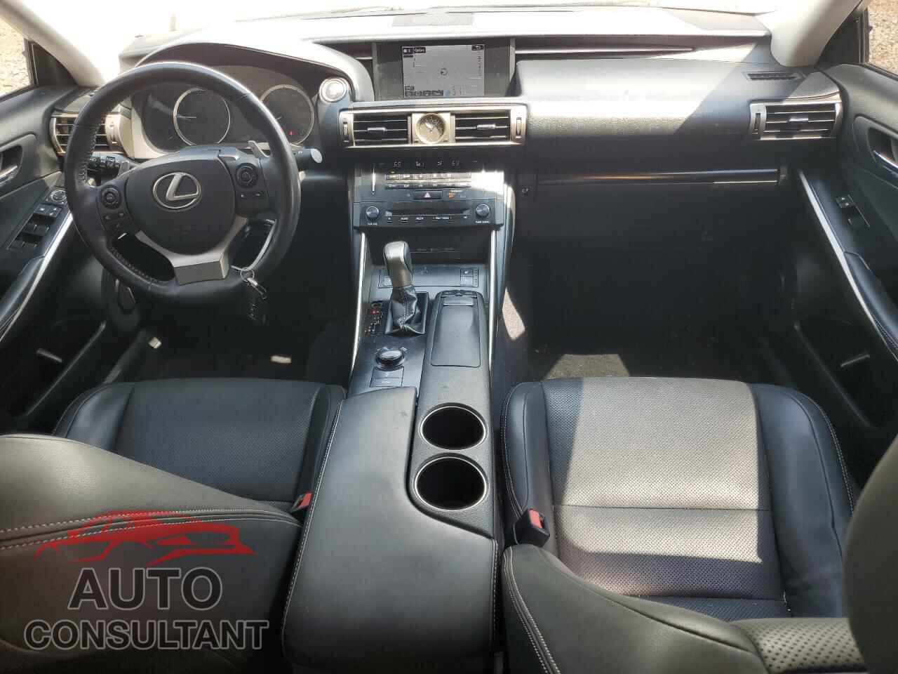 LEXUS IS 2014 - JTHCF1D22E5010843