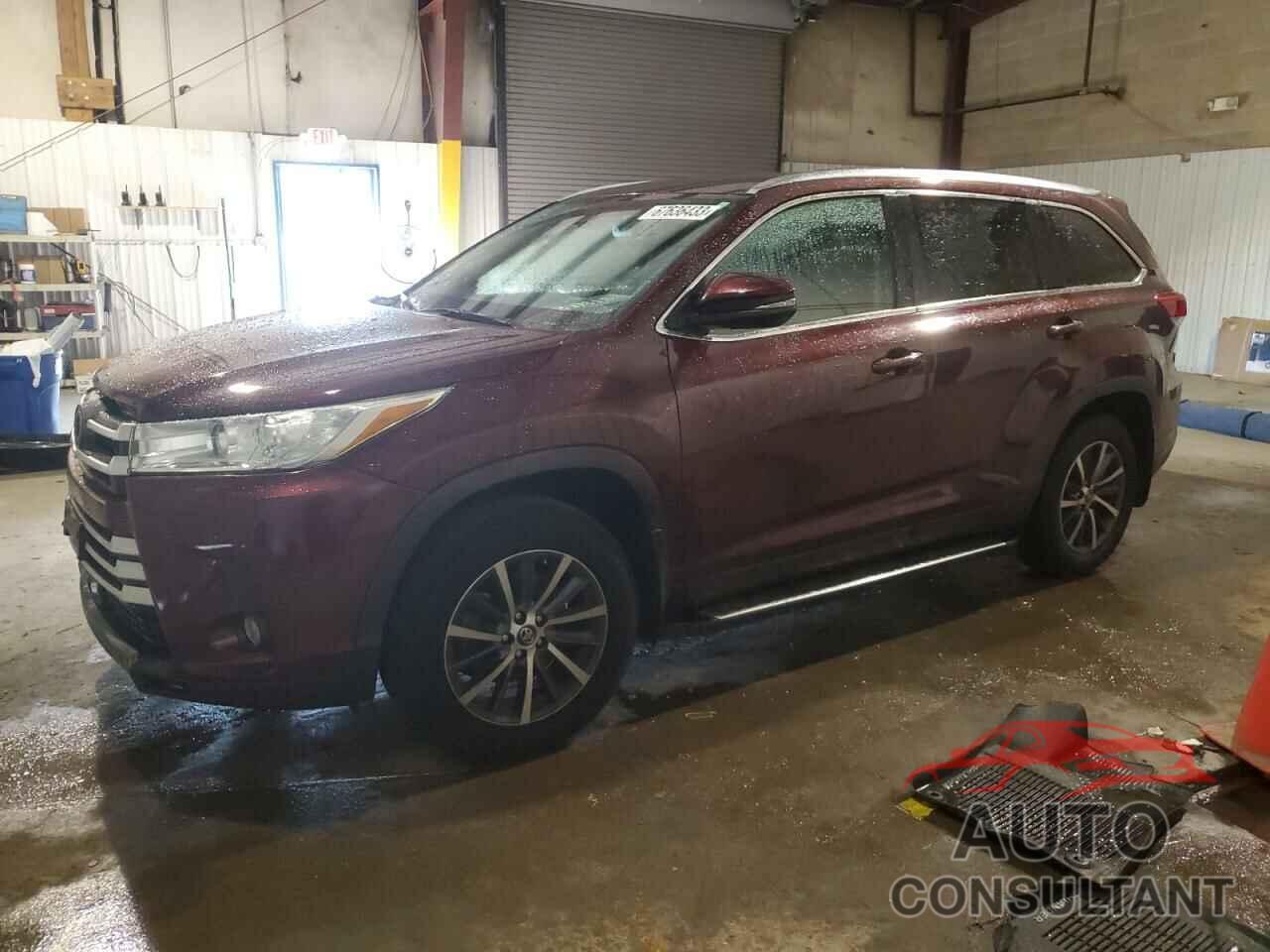 TOYOTA HIGHLANDER 2019 - 5TDJZRFH3KS947495