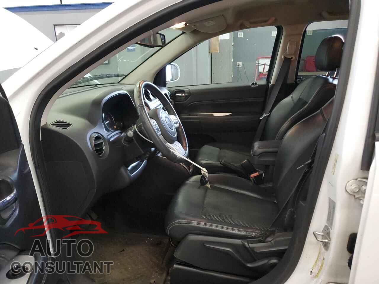 JEEP COMPASS 2017 - 1C4NJDEB5HD137198