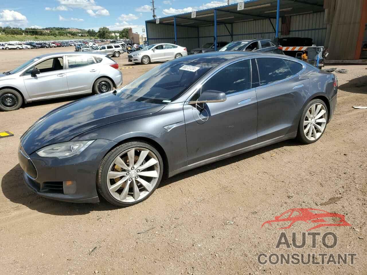 TESLA MODEL S 2015 - 5YJSA1H24FF094413