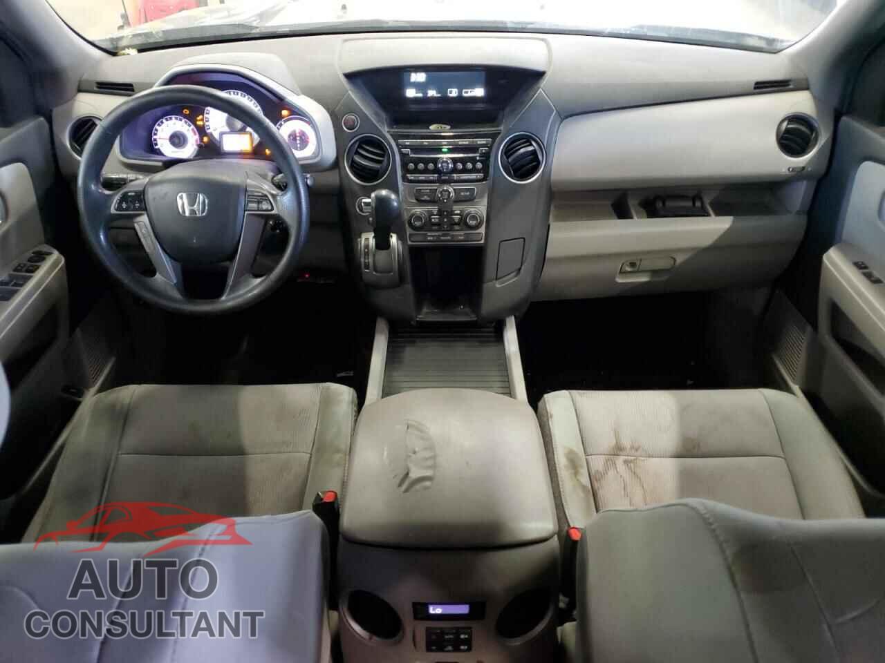 HONDA PILOT 2012 - 5FNYF4H43CB031555