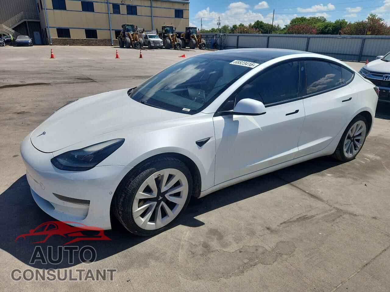 TESLA MODEL 3 2021 - 5YJ3E1EA3MF994415