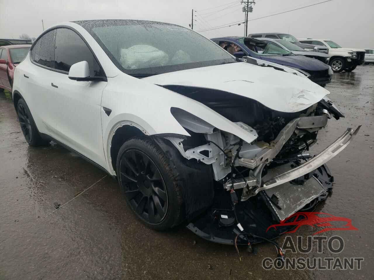 TESLA MODEL Y 2021 - 5YJYGDED5MF122636
