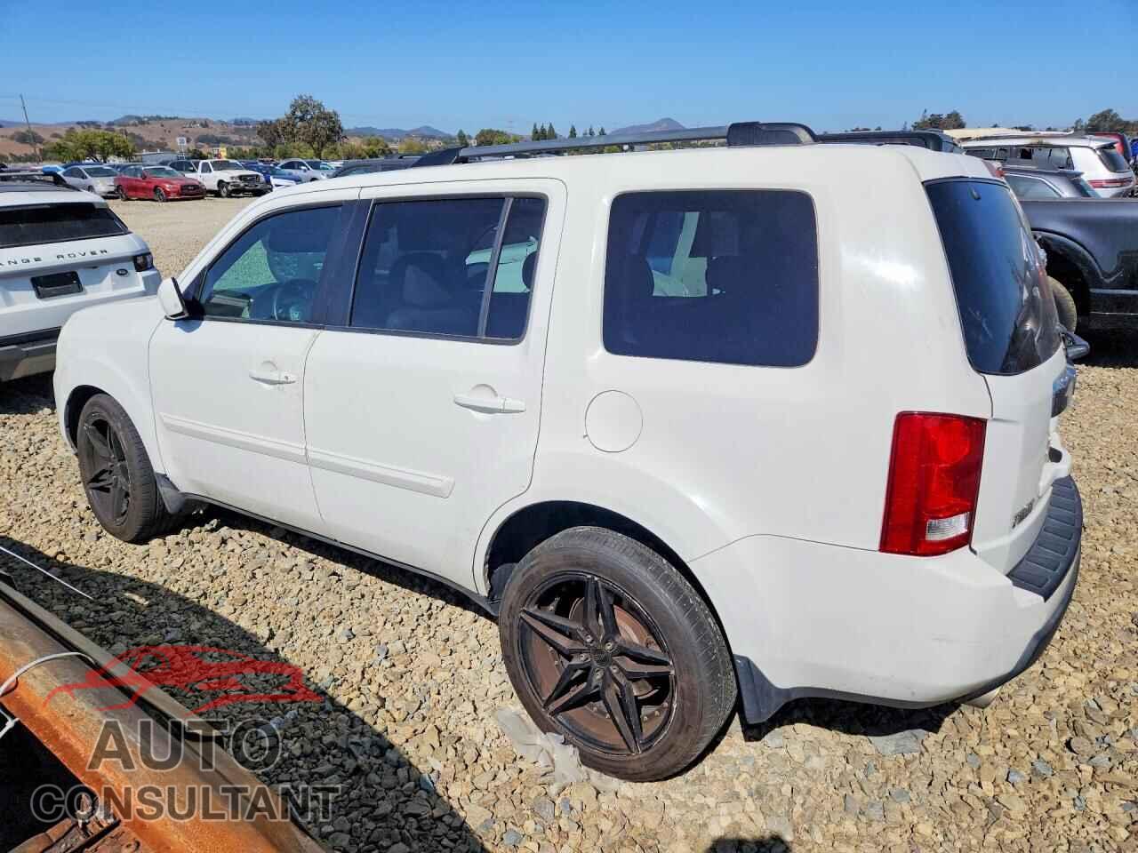 HONDA PILOT 2011 - 5FNYF3H54BB009694