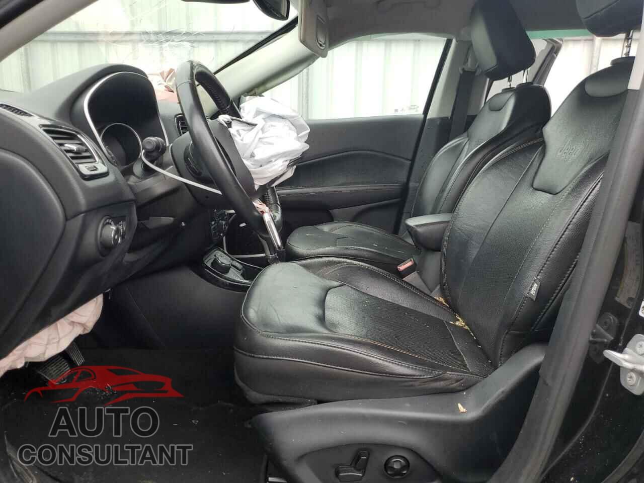 JEEP COMPASS 2018 - 3C4NJDCB7JT200286