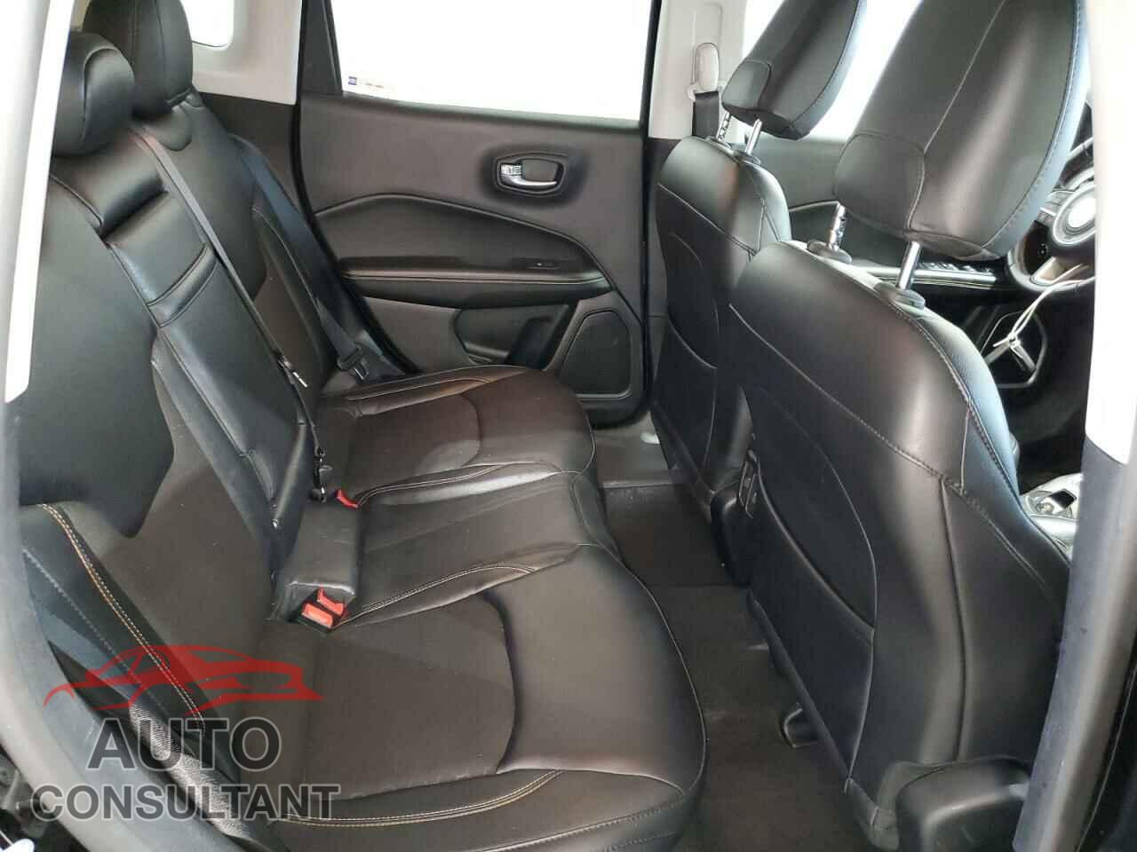 JEEP COMPASS 2017 - 3C4NJDBB4HT680587