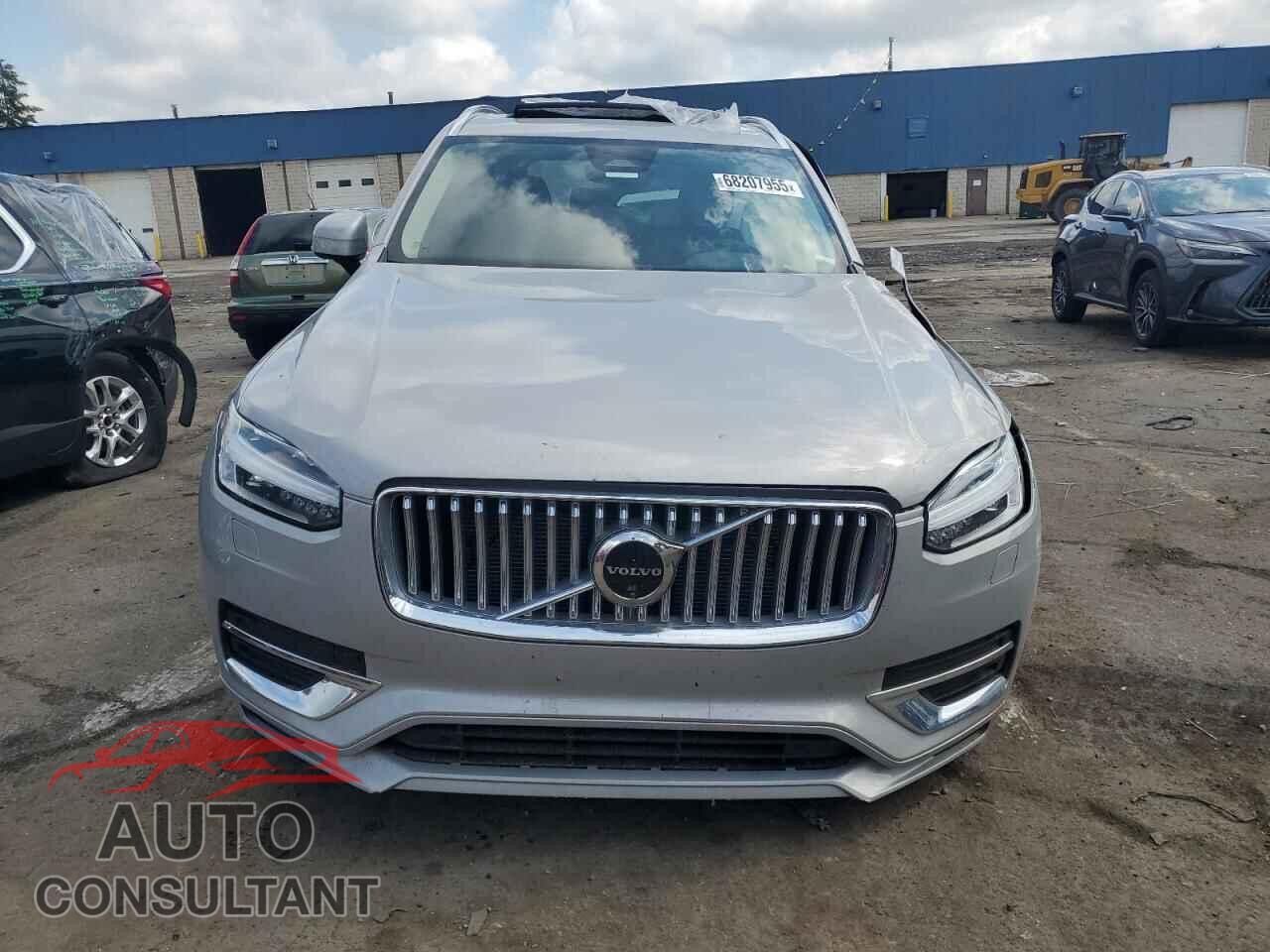 VOLVO XC90 PLUS 2024 - YV4L12PEXR1237395