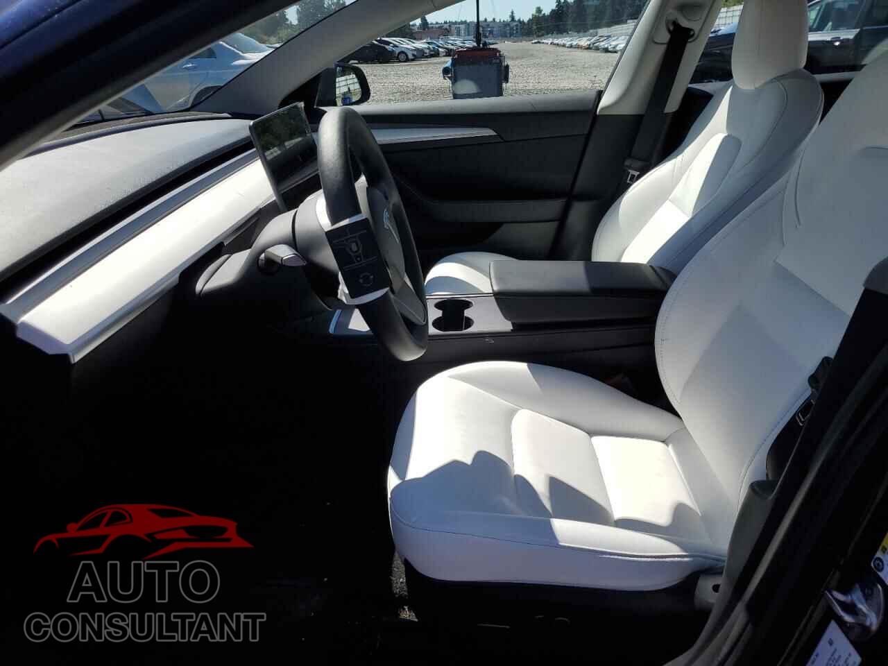 TESLA MODEL 3 2021 - 5YJ3E1EB5MF071684