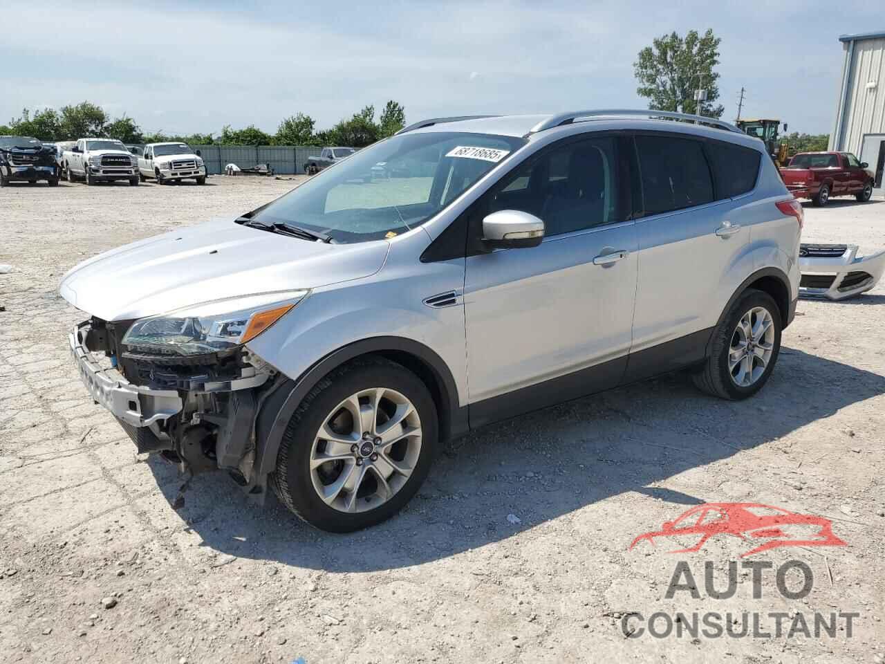 FORD ESCAPE 2016 - 1FMCU0J93GUC24196