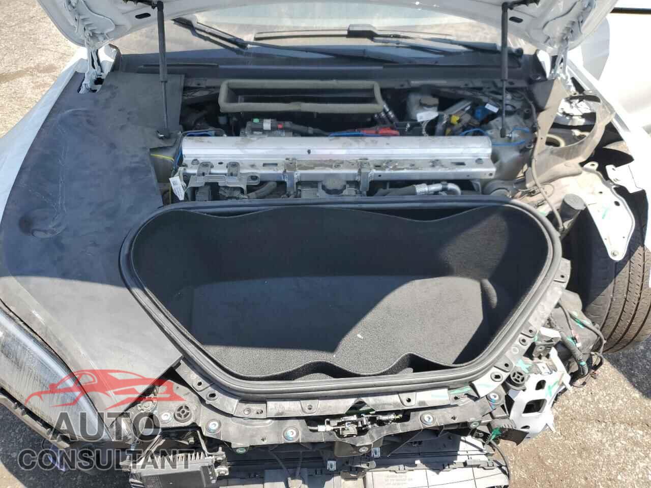 TESLA MODEL S 2023 - 5YJSA1E52PF503606