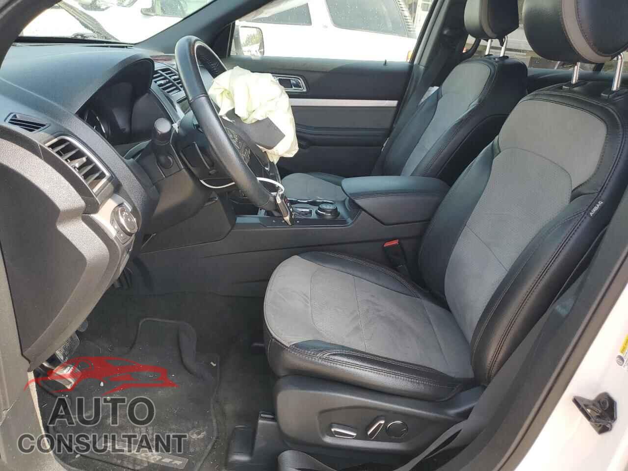 FORD EXPLORER 2017 - 1FM5K8D85HGE34802